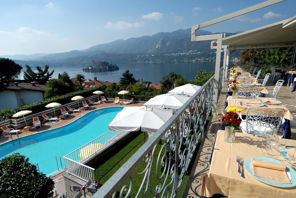 Hotel La Bussola Орта Сан Джулио Екстериор снимка